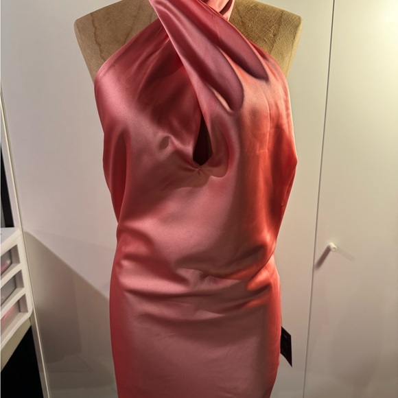 Lulu's coral Asymmetrical Ruched Cocktail Dress size XSmall - Picture 11 of 16